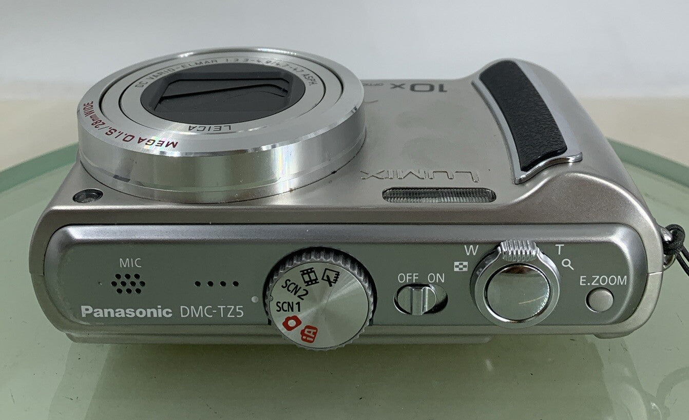 Panasonic LUMIX DMC-TZ5 DIGITAL CAMERA 10X ZOOM +16B CARD+ CHARGER TESTED - 9427