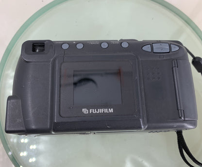 FUJIFILM FINEPIX 1400 Zoom 1.3MP Digital Camera - 128MB CARD - TESTED - 8584