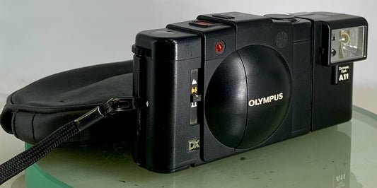 Olympus XA 3 DX 35mm Film Camera with Zuiko 35mm F/3.5 Lens -Excellent TESTED3660
