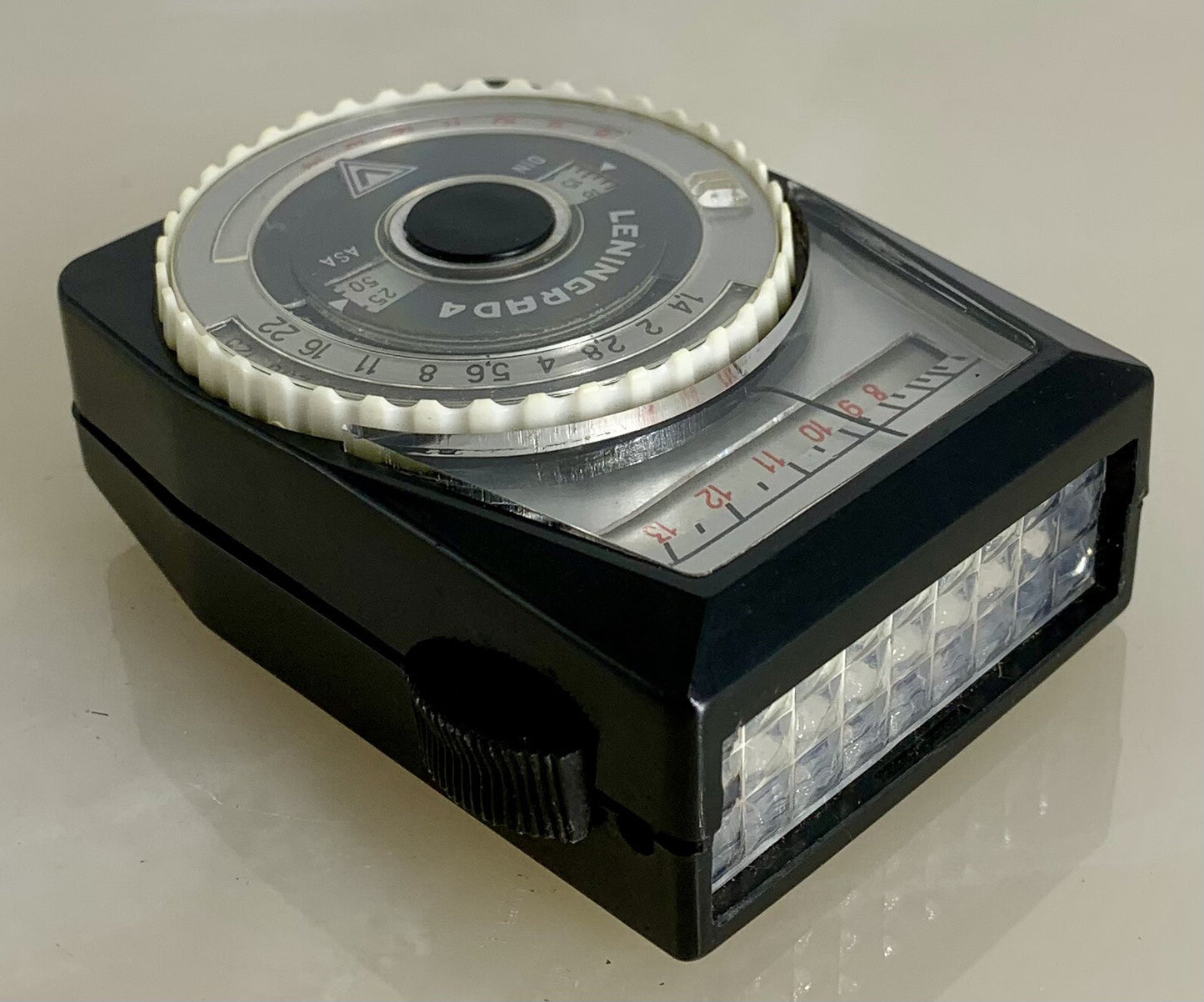 Leningrad 4 Exposure Light Meter + Case & Opal Panel For Vintage Camera - 5434