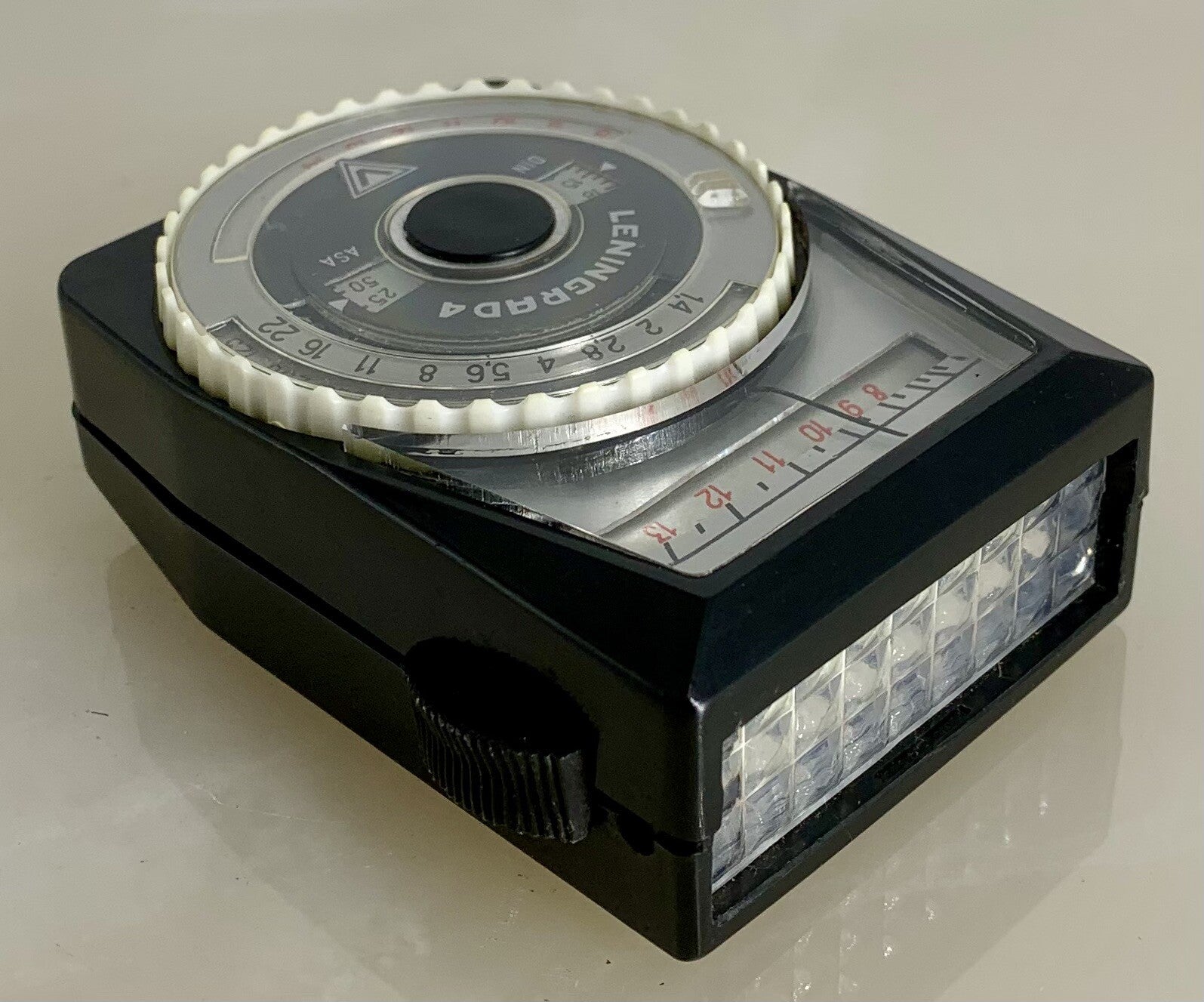 Leningrad 4 Exposure Light Meter + Case & Opal Panel For Vintage Camera - 5434