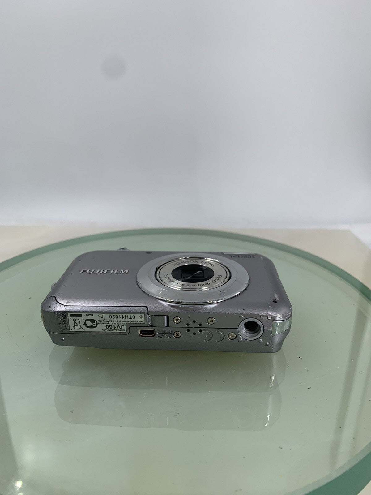 Fujifilm Digital Camera FinePix JV160 14.0MP SILVER + CHARGER+ WIRE TESTED - 5807