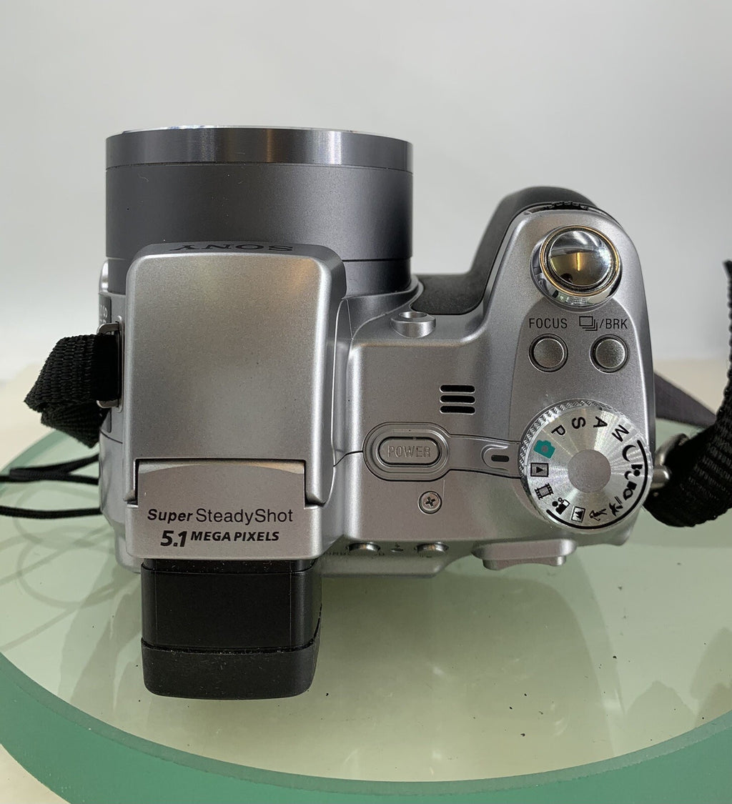 Sony Cyber-Shot DSC-H1 5.1MP DIGITAL CAMERA SILVER + BAG + WIRE TESTED - 9356