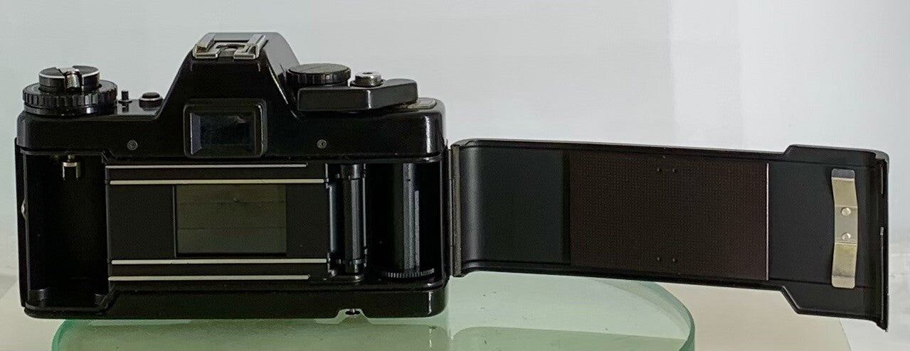 Praktica BC1 Electronic Camera Body + Tested - 3819