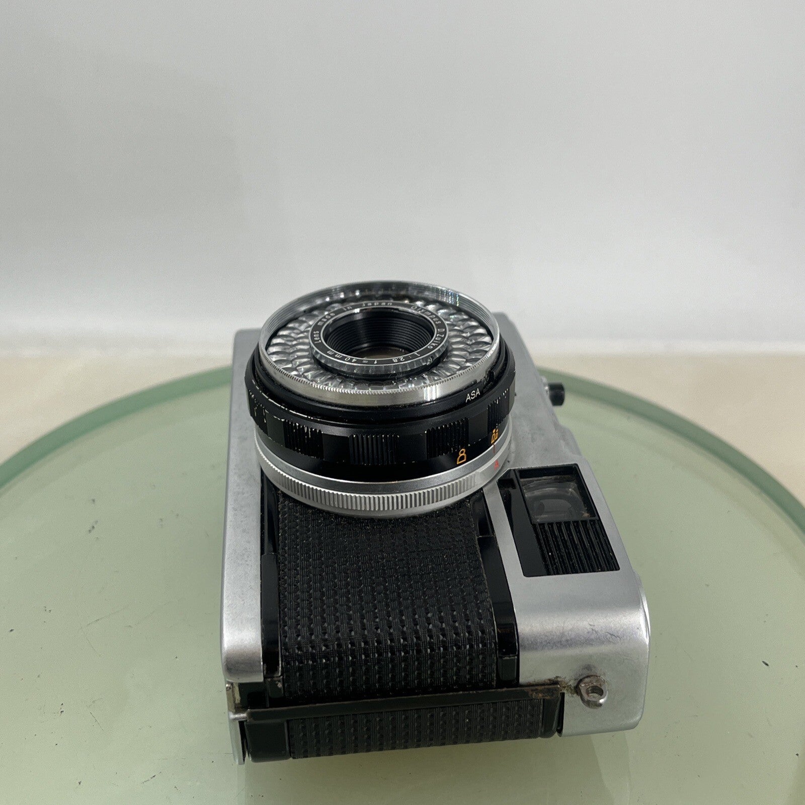 Olympus Trip 35 35mm Viewfinder Camera, with Olympus 40mm f/2.8 Lens TESTED #8907