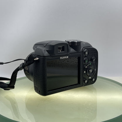 FujiFilm FinePix S1500 10MP 12x Zoom Mini SLR Style Bridge Camera Tested #7493