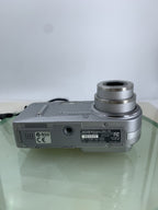 SONY Cybershot DSC-P9 Digital Camera SILVER 4MP + CHARGER + WIRE TESTED - 6807