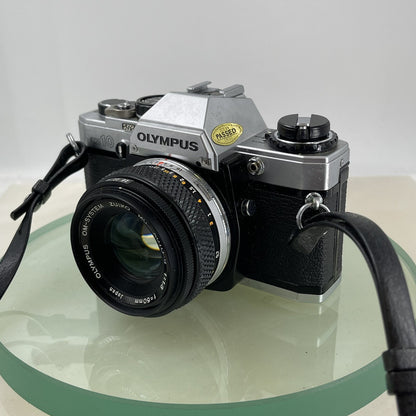 BOXED Olympus OM10 35mm SLR Film Camera with 50mm Lens + Leather Case+T20 FLASH+4