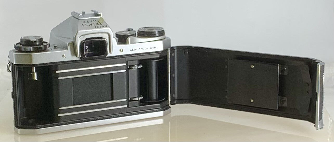 Asahi Pentax SV No.581077 SLR Camera + Super-Takumar f/1.8-55mm Lens+Tested#1208