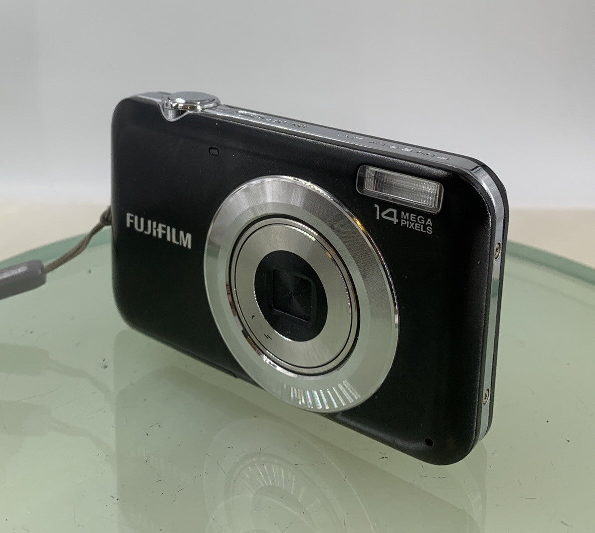 Fujifilm COMPACT DIGITAL CAMERA FinePix JV170 14.0MP Black+CHARGER Tested -9732