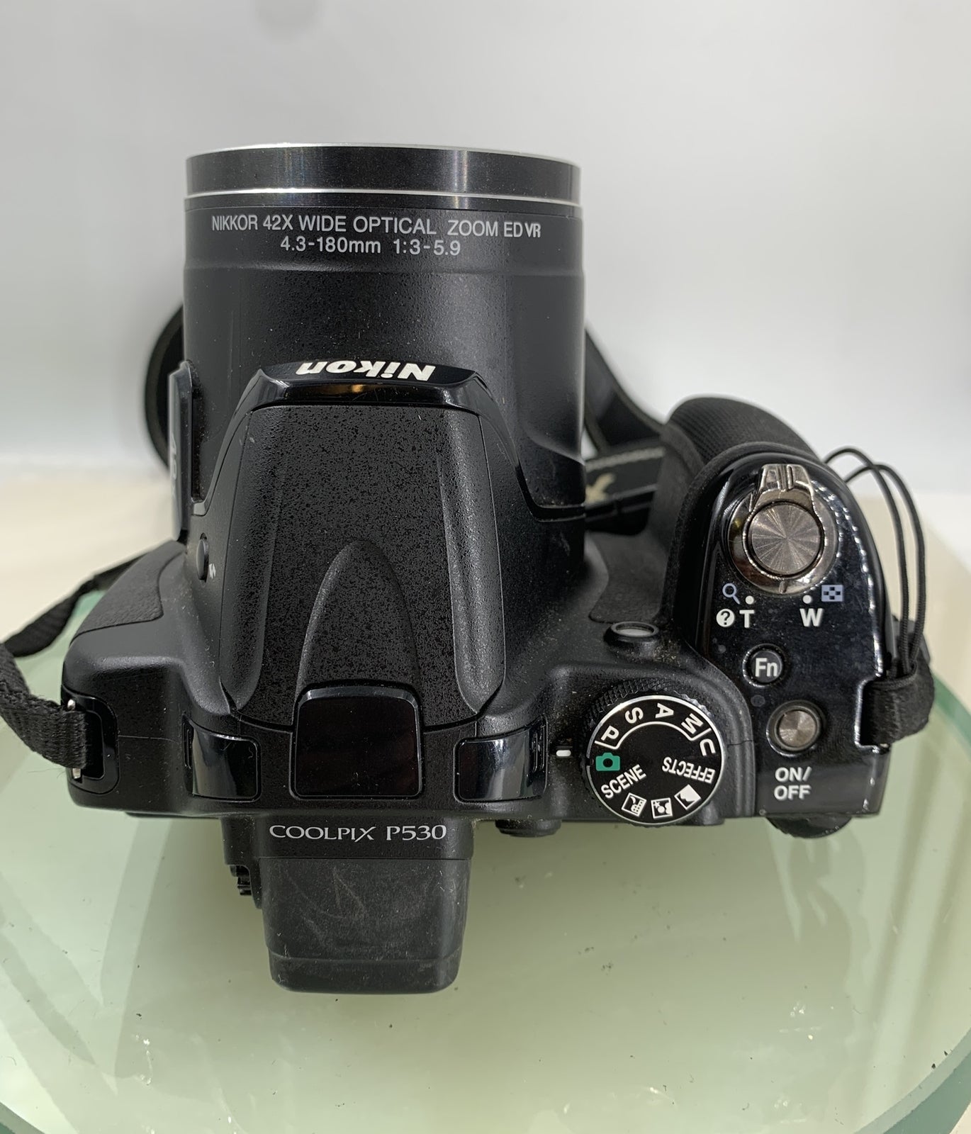Nikon Coolpix P530 42X ZOOM Camera & CHARGER NO CARD, BLACK COLOR - TESTED - 3584