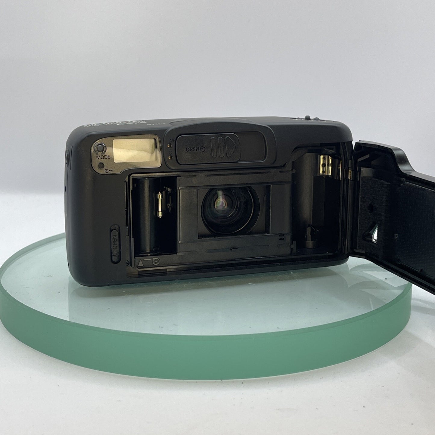 Vintage Ricoh Shotmaster Tru-Zoom Date 35mm camera Canon  38-90mm lens EXC++#1286