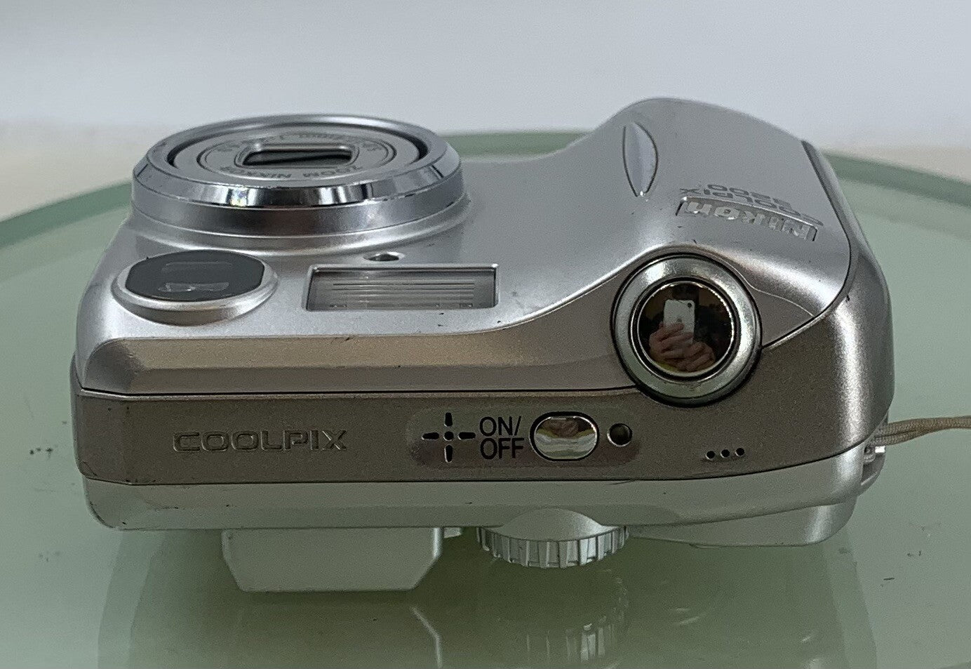 Nikon Coolpix 3200 3.2MP COMPACT DIGITAL CAMERA SILVER + WIRE TESTED - 9666