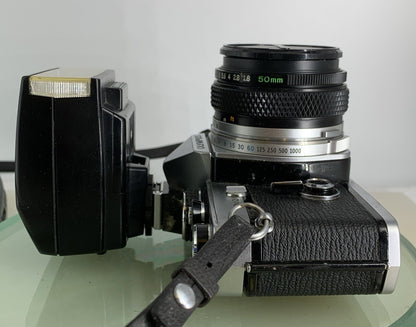 Olympus OM-2 35mm SLR camera body & Hotshoe 2 50mm 1:1.8 +Flash  TESTED #1598