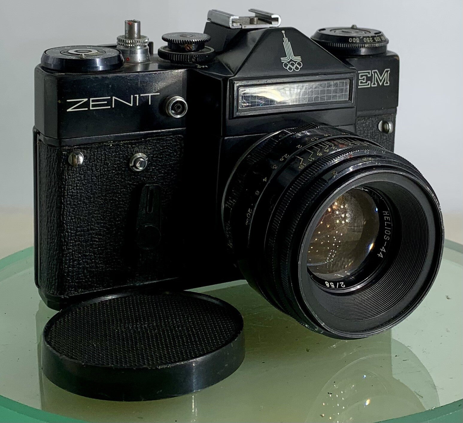 Vintage USSR "ZENIT-EM" SLR Camera + HELIOS-44 Lens 2/58 + Tested - 1370