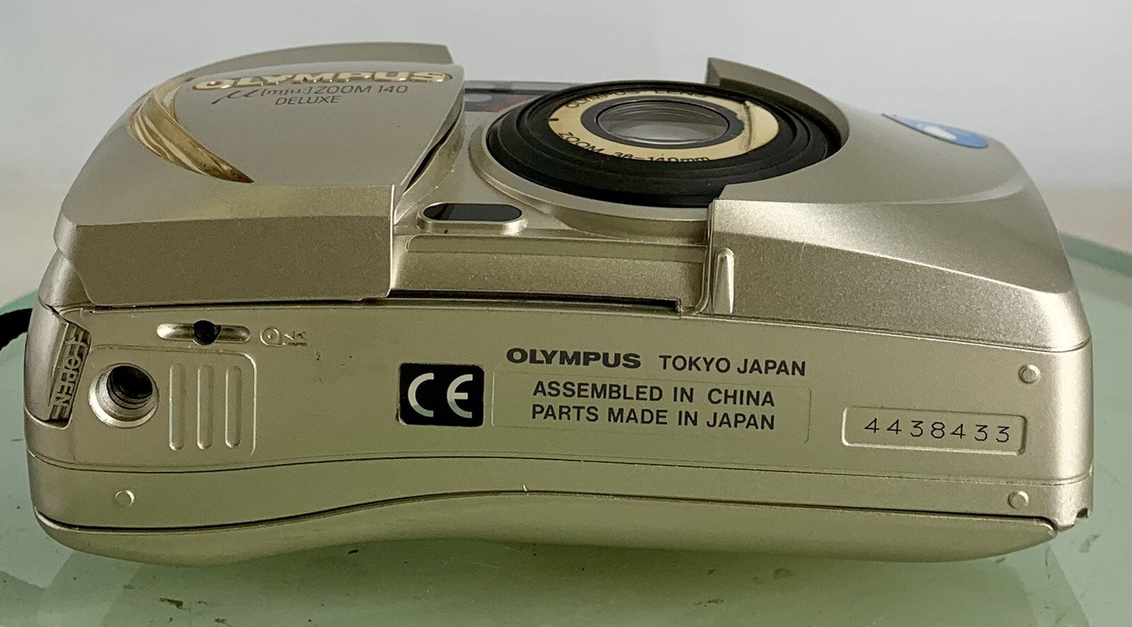 Olympus μ Mju Zoom 140 Deluxe Point & Shoot Film Camera 38-140mm+Case+TESTED-3047