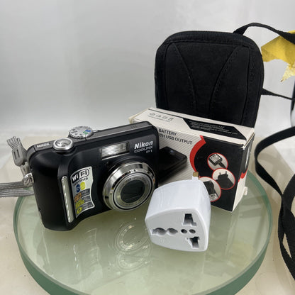 Nikon Coolpix P1- 8 megapixel 3.5 x Zoom, Digital Camera Good Condition test#4430