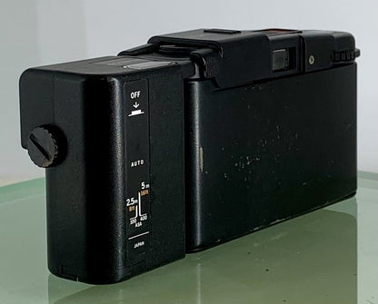 OLYMPUS XA2 Electronic Flash A11 D.ZUIKO 35mm f3.5 POINT & SHOOT CAMERA Case#3265