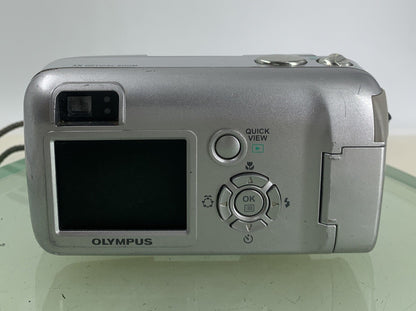 Olympus Digital Camera Camedia C-460 Zoom 4.0MP Silver WITH COVER Tested - 1015