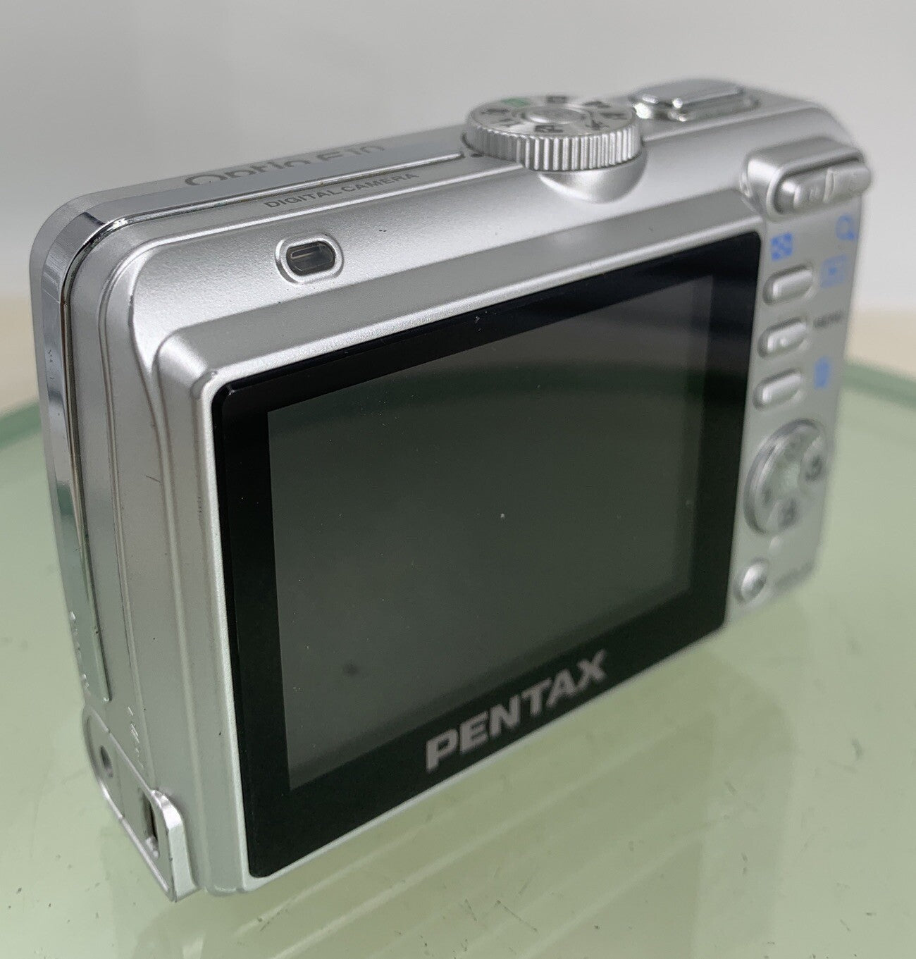 Pentax Optio E10 6.0MP Compact Digital Camera Silver WITH COVER - TESTED - 64