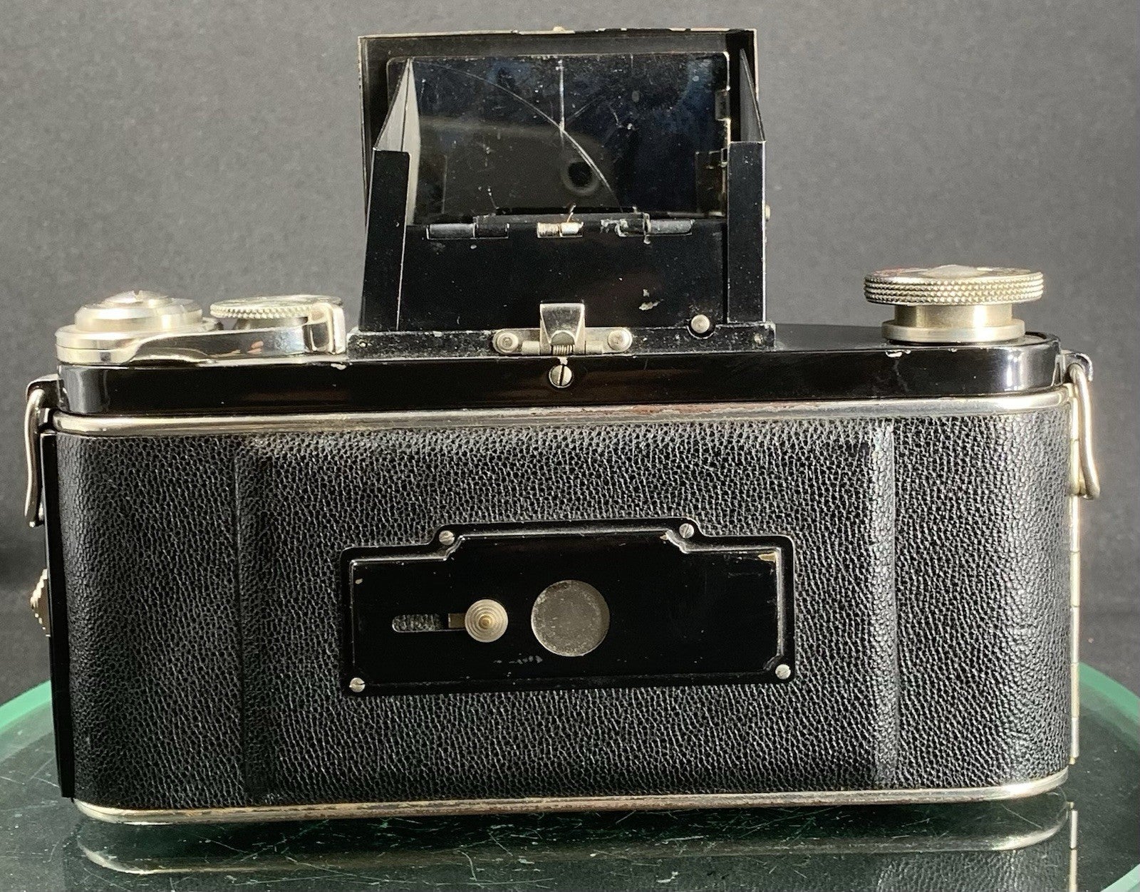 Ihagee Exakta B Type 2.2 Black Moon Sun Logo Camera Zeiss Tessar 3.5/7.5cm#1404