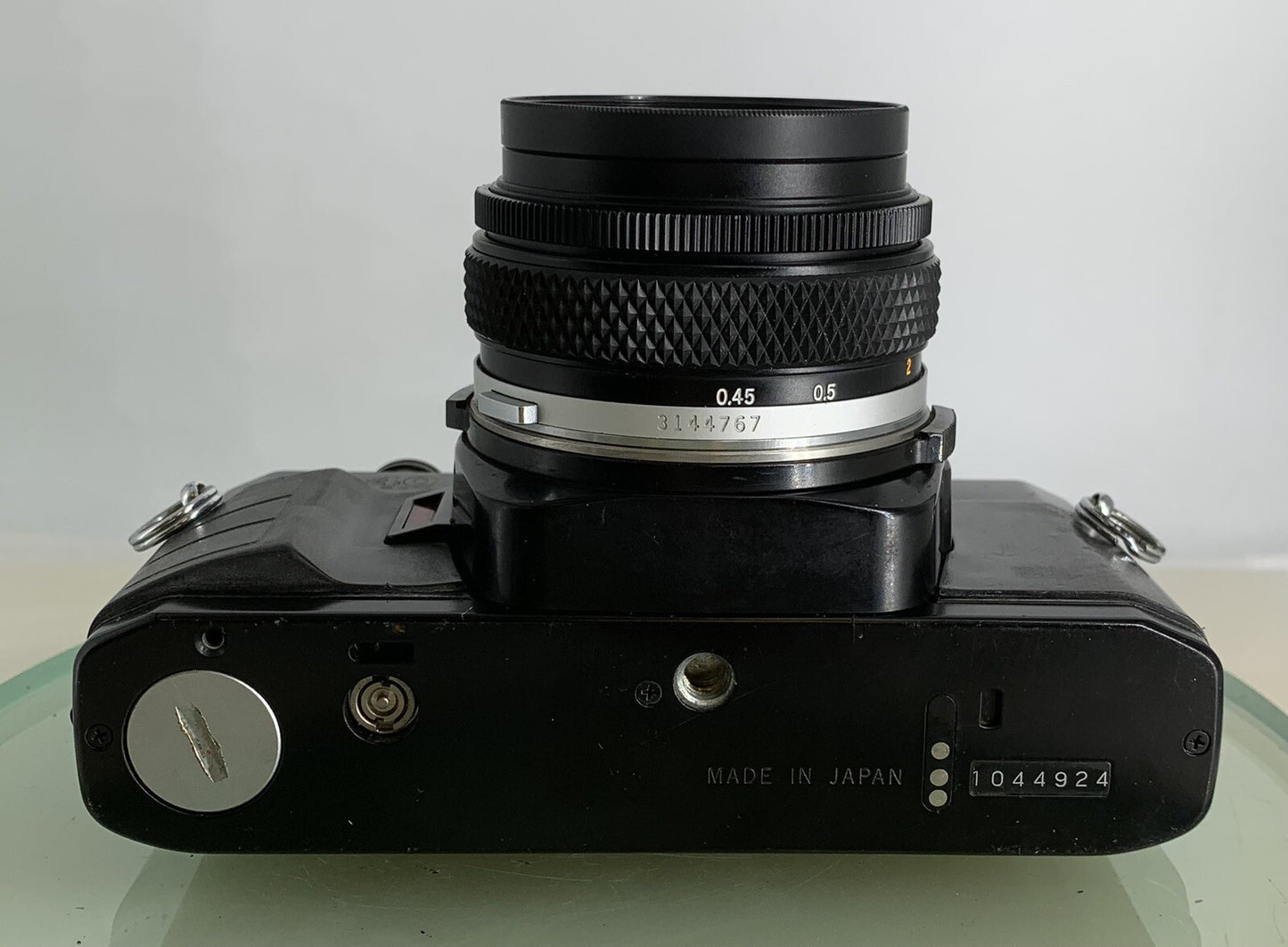 Olympus OM40 Program 35mm Film Camera + Olympus 50mm F/1.8 Zuiko Lens  #1907