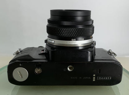 Olympus OM40 Program 35mm Film Camera + Olympus 50mm F/1.8 Zuiko Lens  #1907