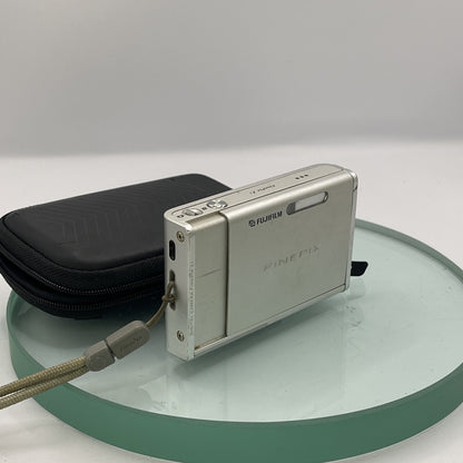 Fujifilm FinePix Z1 5.1 MP Digital Camera,  Charger/Battery TESTED, VGC#991