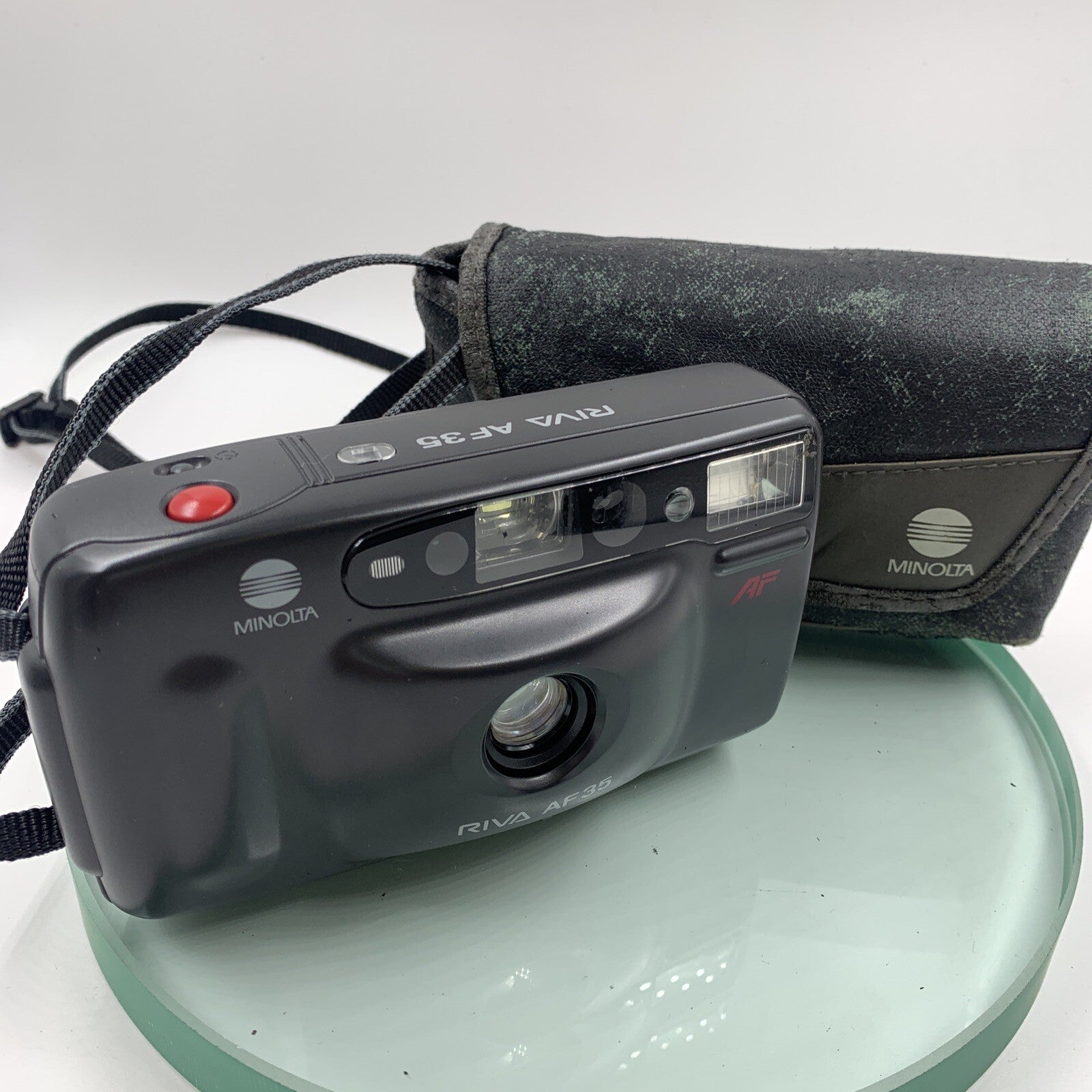 Minolta Riva AF35 Camera Compact 35mm Film with strap, case, 7981