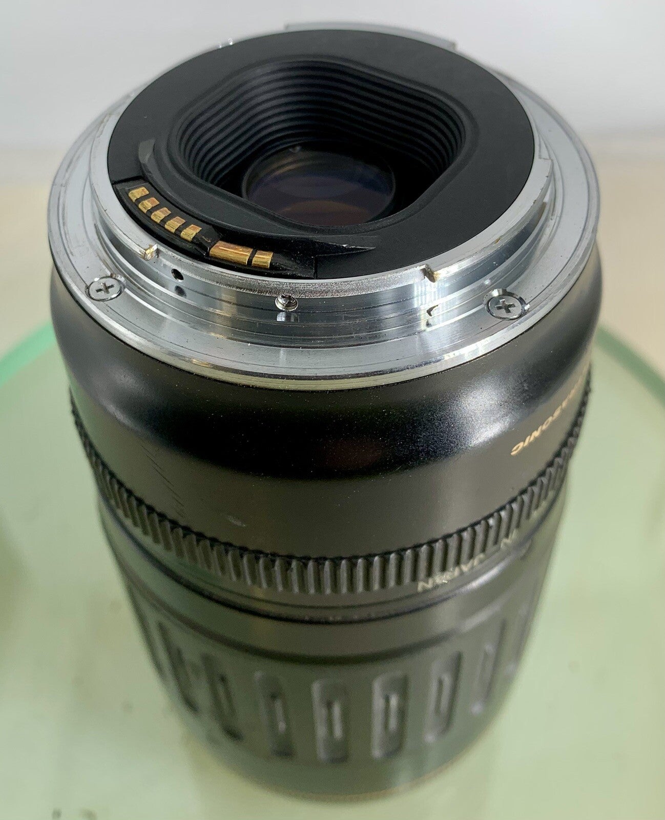 Canon 100-300mm f/4.5-5.6 EF USM Auto Focus Zoom Lens Excellent #133