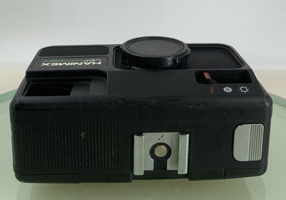 Vintage Hanimex COMPACT POCKET FILM CAMERA BLACK PERFECTLY TESTED - 9237