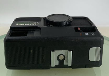 Vintage Hanimex COMPACT POCKET FILM CAMERA BLACK PERFECTLY TESTED - 9237