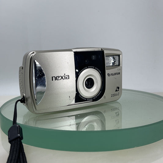 Vintage Fujifilm Nexia 220ix Z APS Film Compact Film Camera Tested #2650