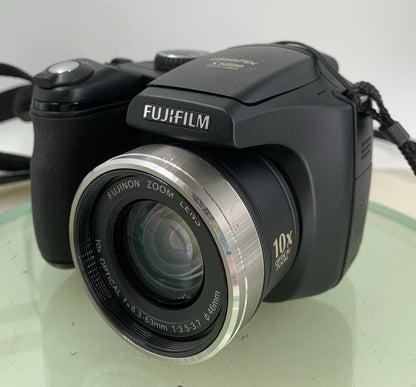 Fujifilm FinePix S5800 COMPACT DIGITAL CAMERA BLACK NOCARD NOCHARGER TESTED - 322