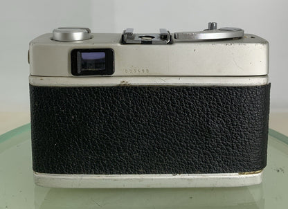 Konica C35 AUTOMATIC BLACK GOOD CONDITION POINT AND SHOOT CAMERA TESTED - 7665