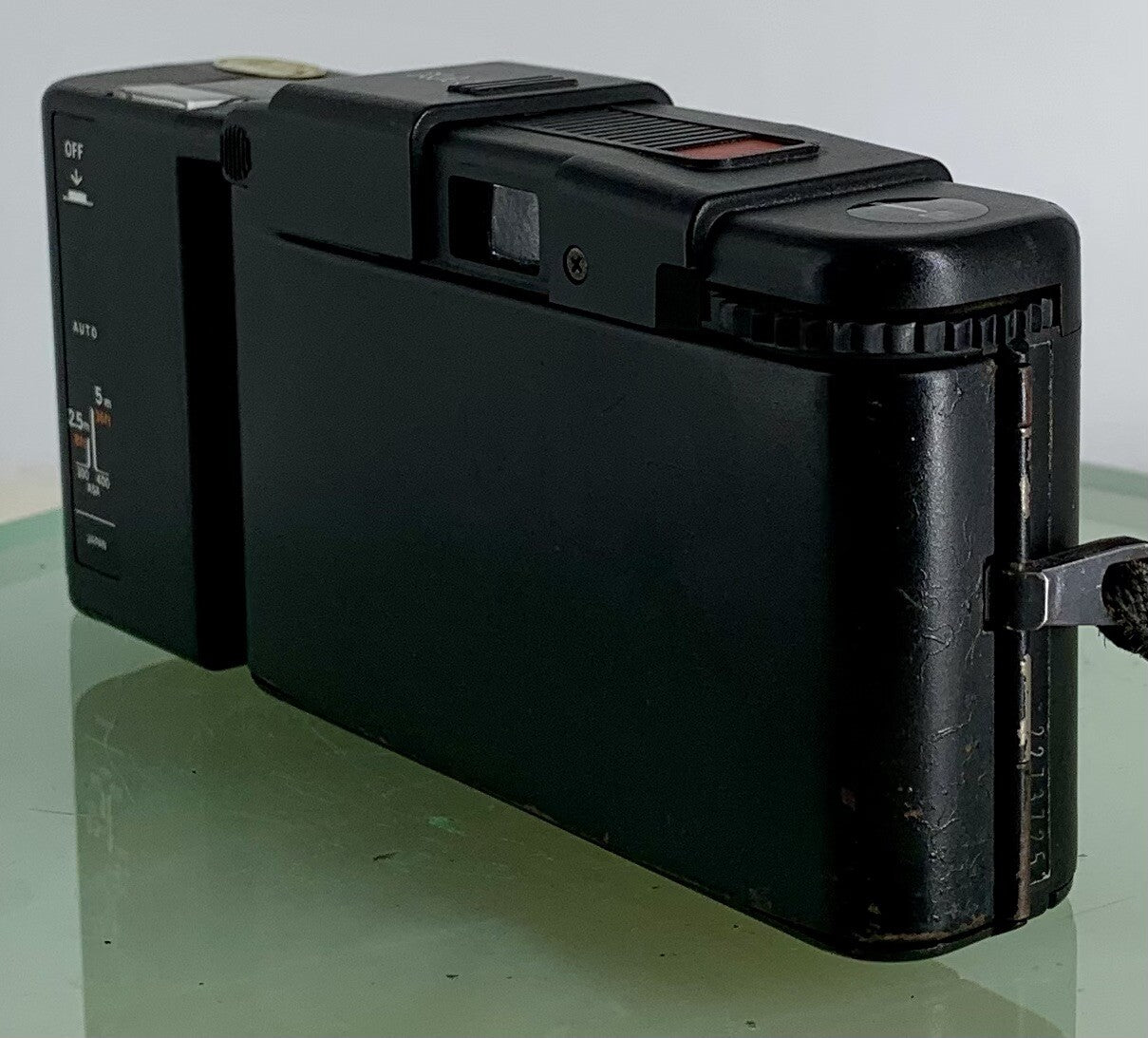 OLYMPUS XA2 Electronic Flash A11 D.ZUIKO 35mm f3.5 TESTED  POINT & SHOOT CAMERA3