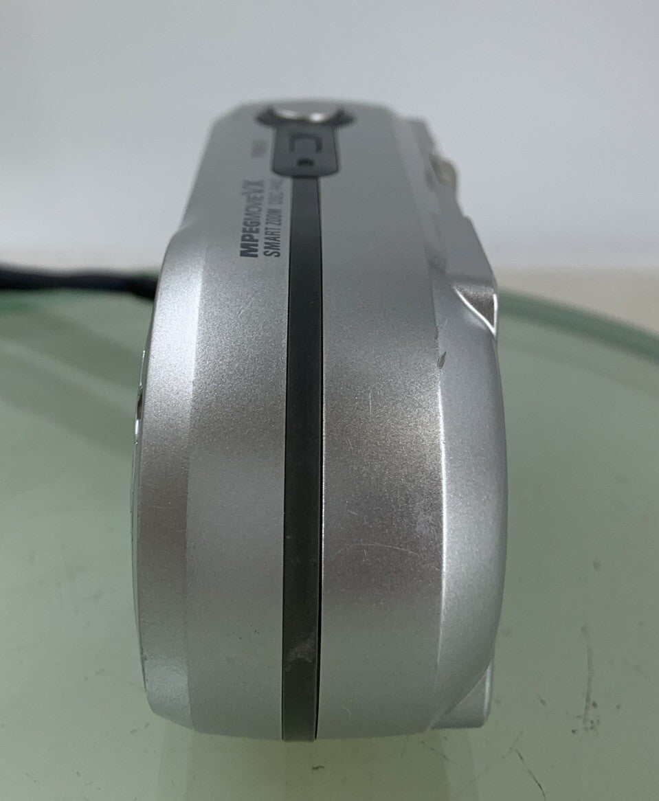 Sony Digital Camera Cybershot DSC-P43 4.1MP SILVER NO CHARGER TESTED - 6733