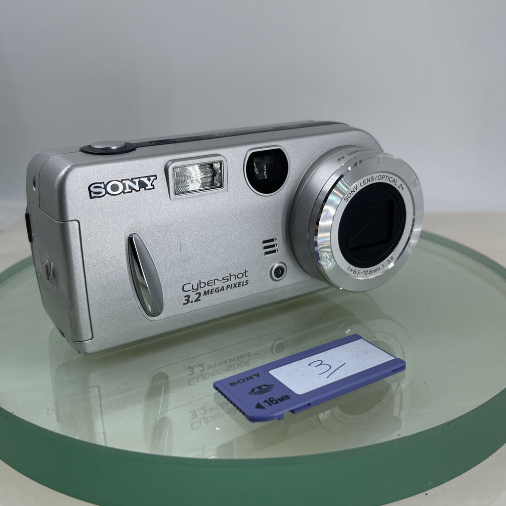 Sony Cyber-shot DSC-P52 3.2MP Digital Camera - Silver 16MB Memory Card #6770