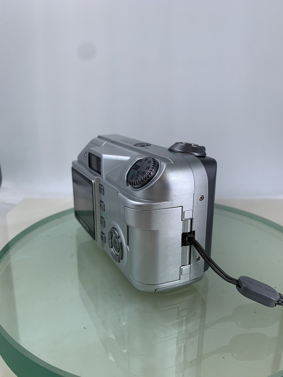 Olympus COMPACT Digital Camera C-5500 ZOOM 5.1MP SILVER 6X ZOOM TESTED - 9152