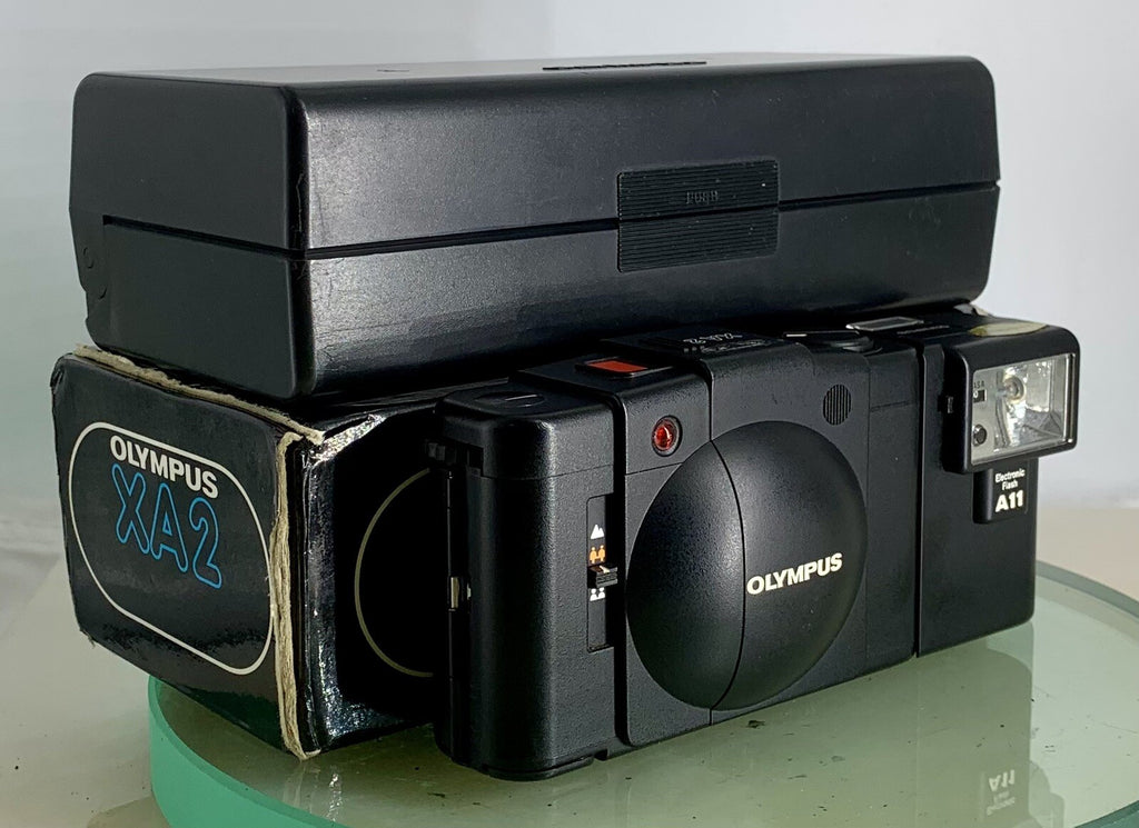 OLYMPUS XA2 Electronic Flash A11 D.ZUIKO 35mm f3.5 TESTED  POINT & SHOOT CAMERA0