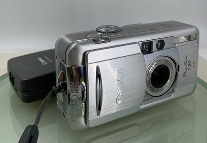 Canon Digital Camera PowerShot S50 5.0MP SILVER WITH CHARGER TESTED - 1710