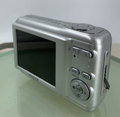 Fujifilm Digital Camera FinePix A850 8.1MP SILVER NO CHARGER NOCARD Tested-3116