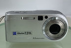 Sony Cyber-Shot DSC-P200 7.2MP DIGITALCAMERA + CHARGER + WIRE + BOX TESTED - 3401