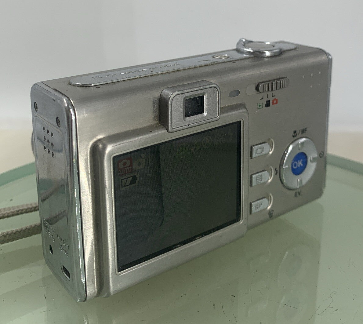 Lumicron Digital Camera LDC-825z3 3x Zoom SILVER WITH CHARGER TESTED - 1274