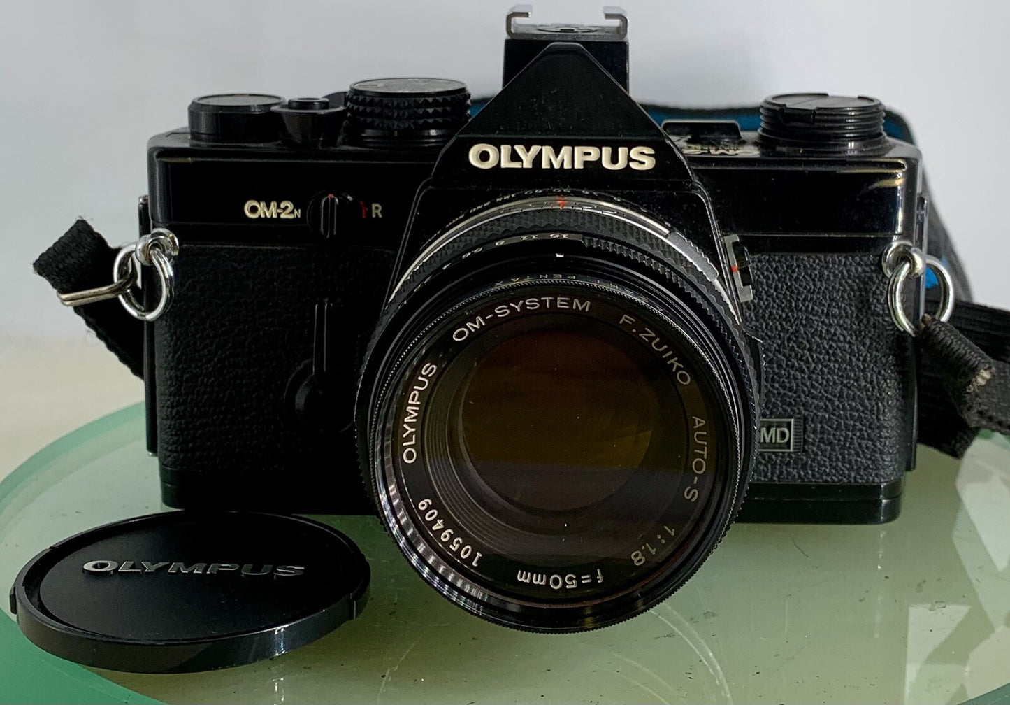 Olympus OM-2n Black - 35mm SLR Film Camera + 50mm f/1.8 Lens+BOX+CASE-Tested 221