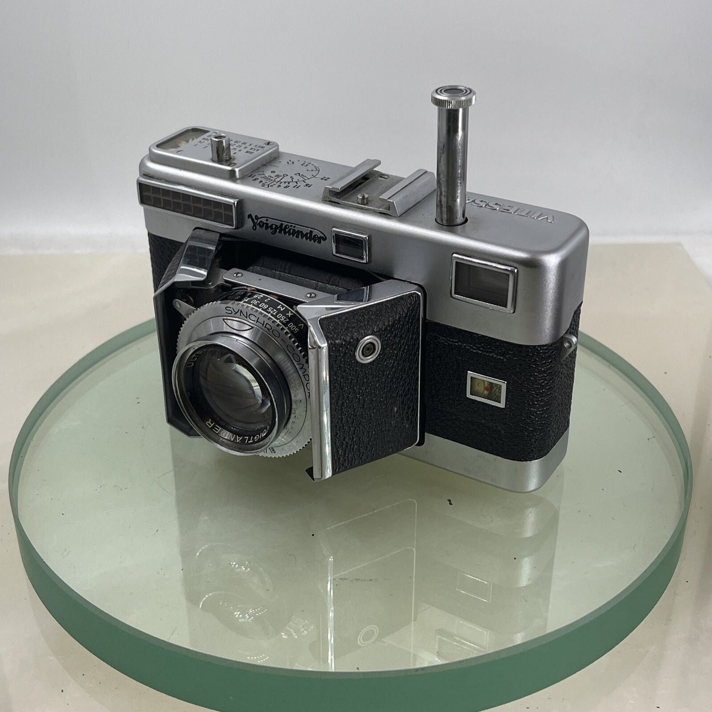 Voigtlander Vitessa L 35mm Rangefinder Camera with Ultron 50mm f/2 LensTESTED4864
