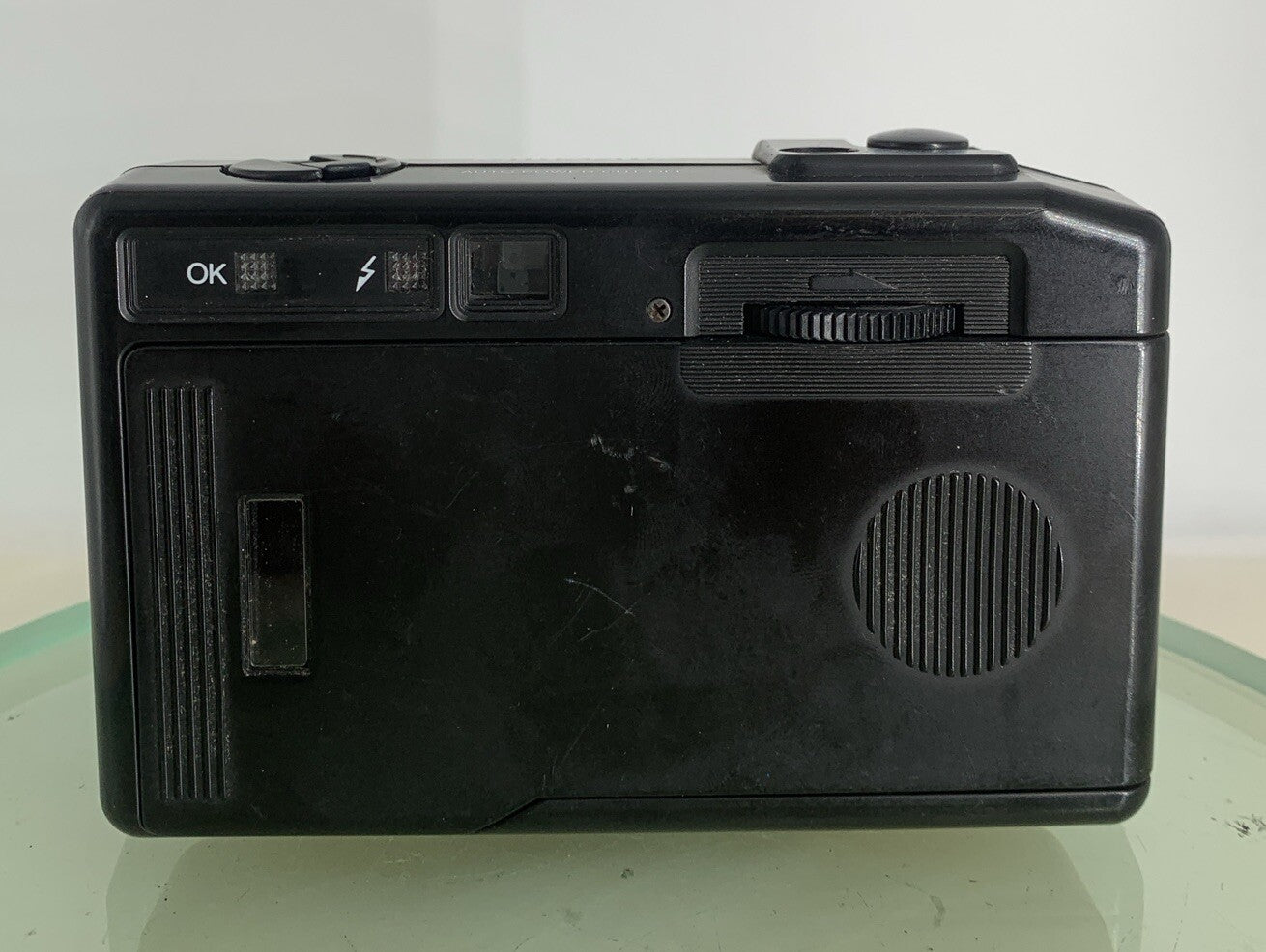 Miranda ME-X DX POINT AND SHOOT FILM CAMERA BLACK GOOD CONDITION TESTED - 7625