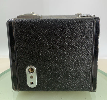KODAK VINTAGE BROWNIE FLASH 3 CAMERA WITH COVER TESTED - 4673