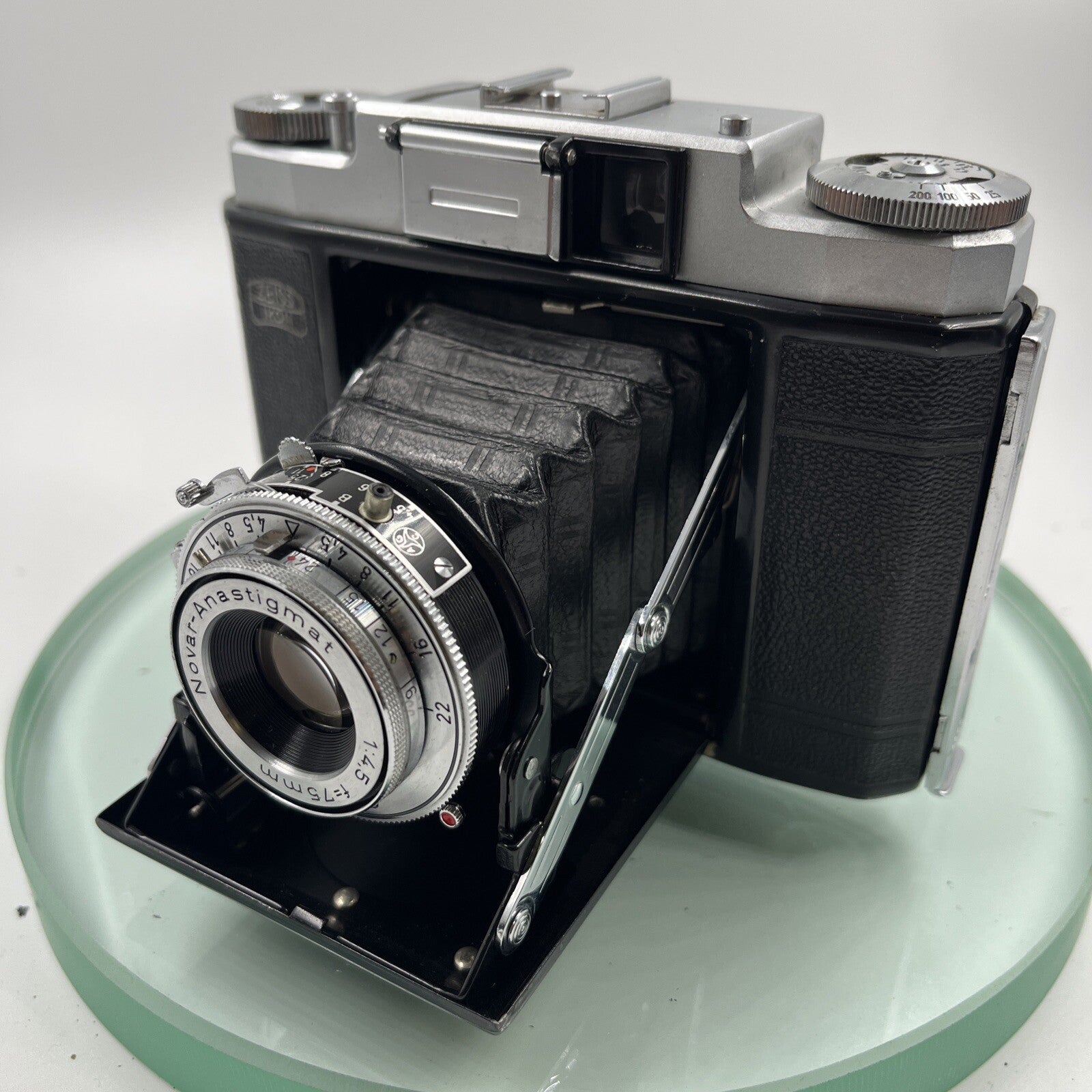 ZEISS IKON NETTAX 513/16 75mm Novar-Anastigmat Folding Camera in Case #4944