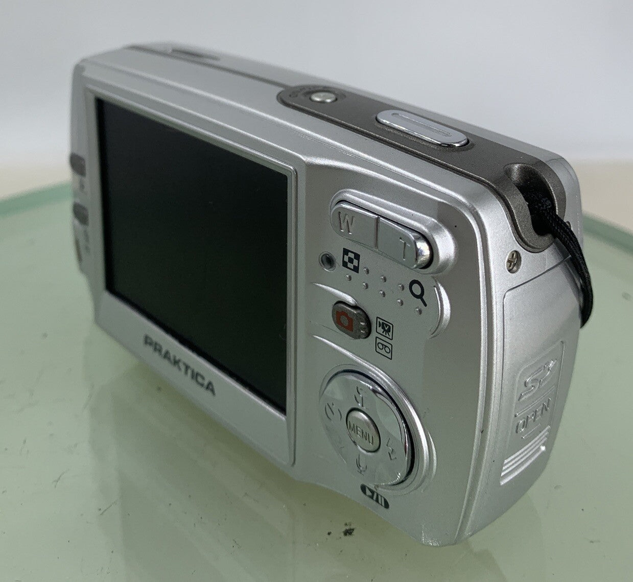 Praktica DCZ-520 5.1MP COMPACT DIGITAL CAMERA SILVER WITH COVER TESTED- 1106